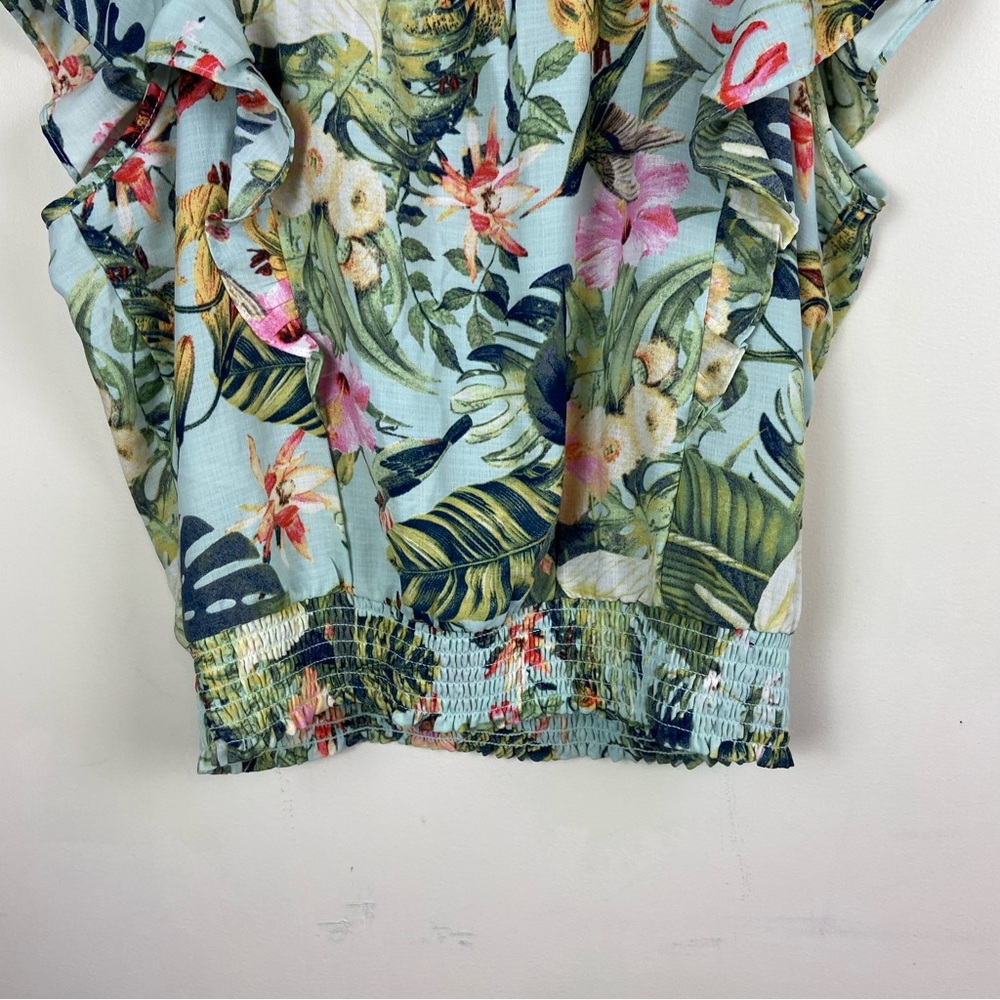OLM Women’s Tropical Floral Smocked Flutter Sleeve Tank Top Blouse Size Medium - Picture 8 of 10